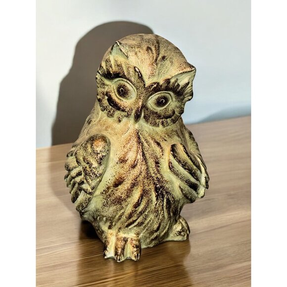 Vintage Resin Owl Sculpture Figurine Home Decor - Picture 1 of 7